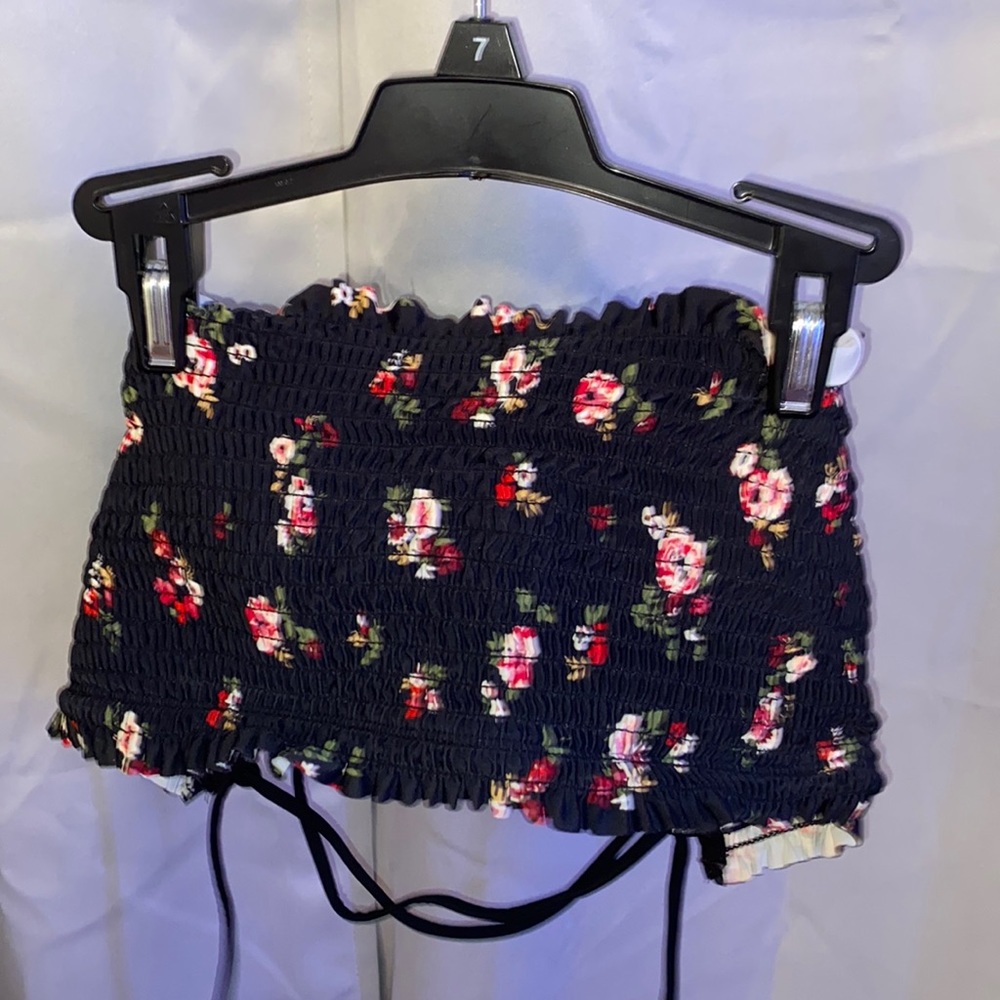 black strapless top